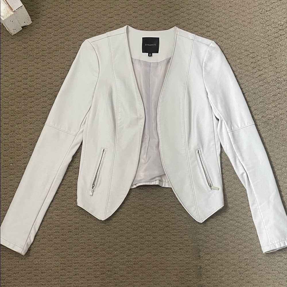 Dynamite Women's White Collarless Moto Blazer